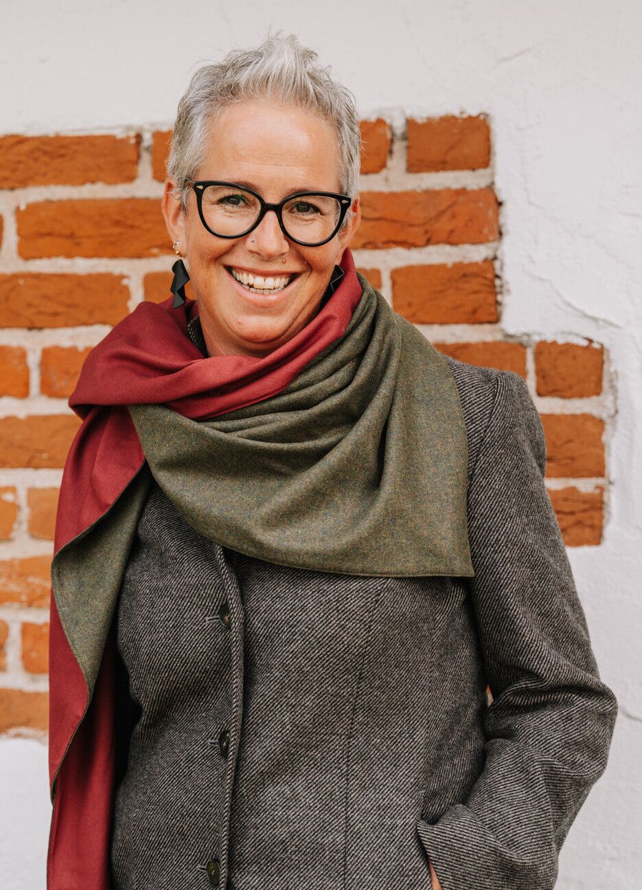 großes-lodentuch-paula-rot-gruen-wolltuch-schultertuch-aus-oesterreich Paula Lodentuch in Rot-Grün – kuscheliges Wolltuch Dreieckstuch für Damen